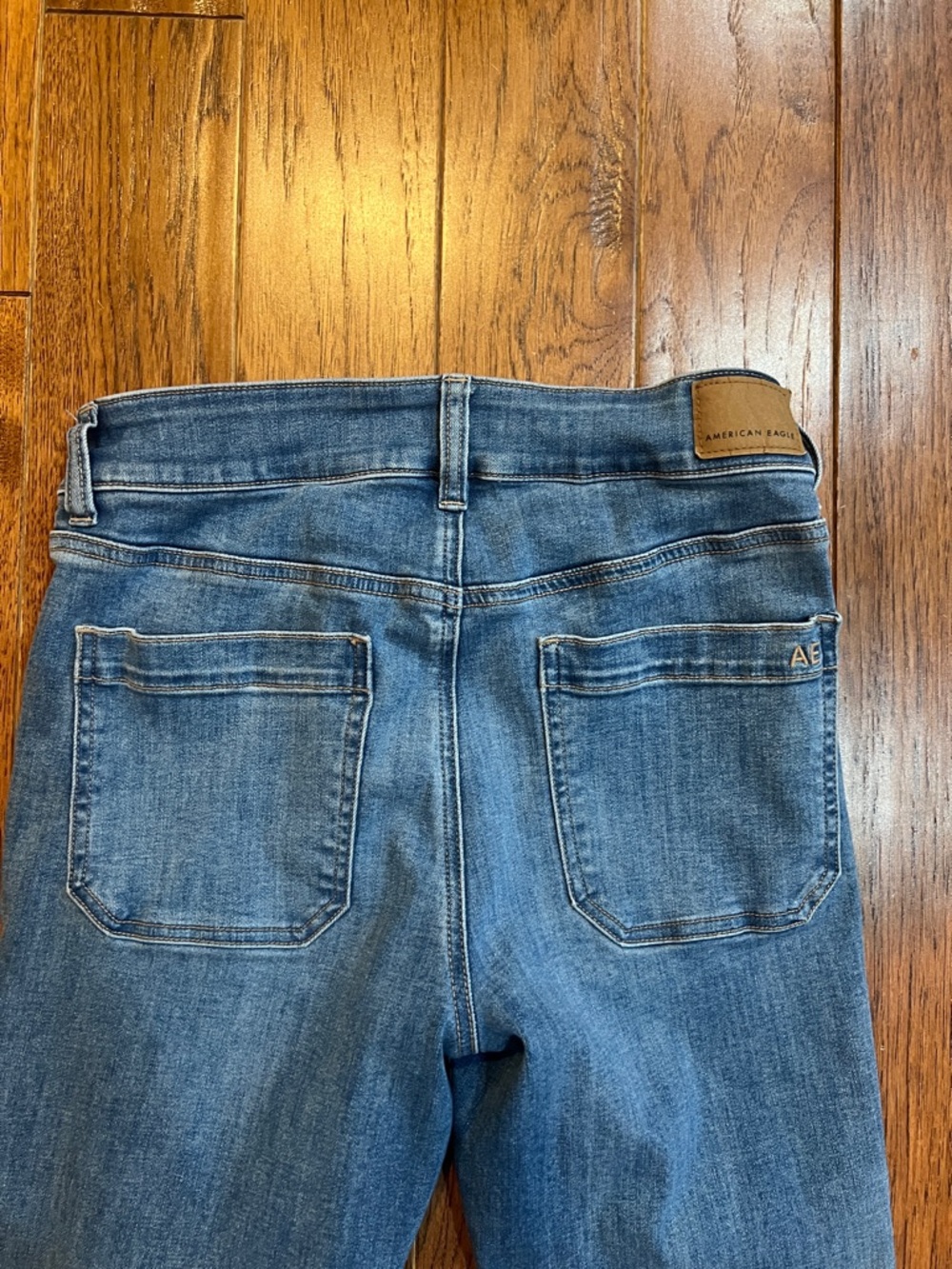 American Eagle Jeans, Next Level Stretch Hi-Rise Jeggings Size 8 - Picture 9 of 9
